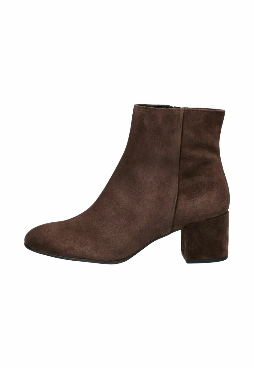 Stiefelette - chocplum