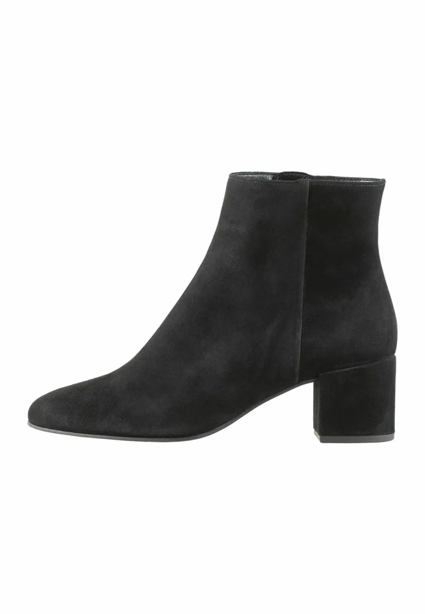 Stiefelette - schwarz