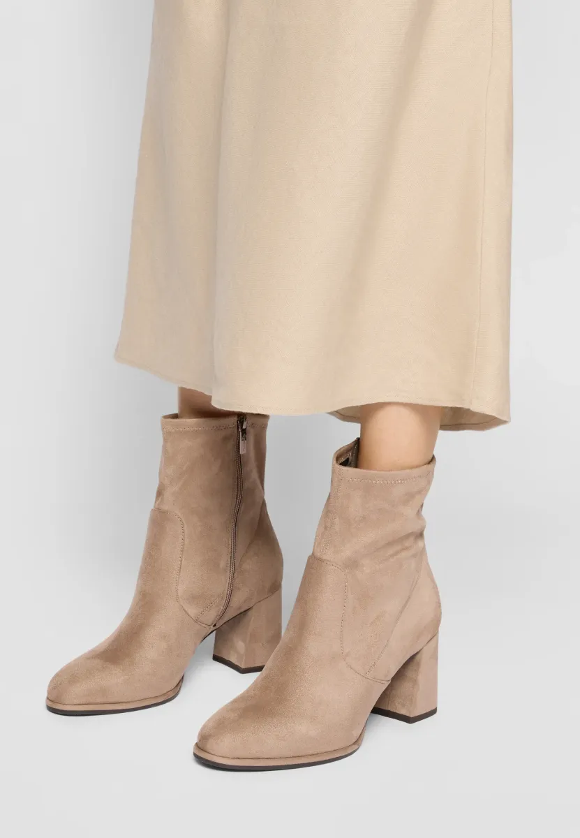 Stiefelette - taupe suede
