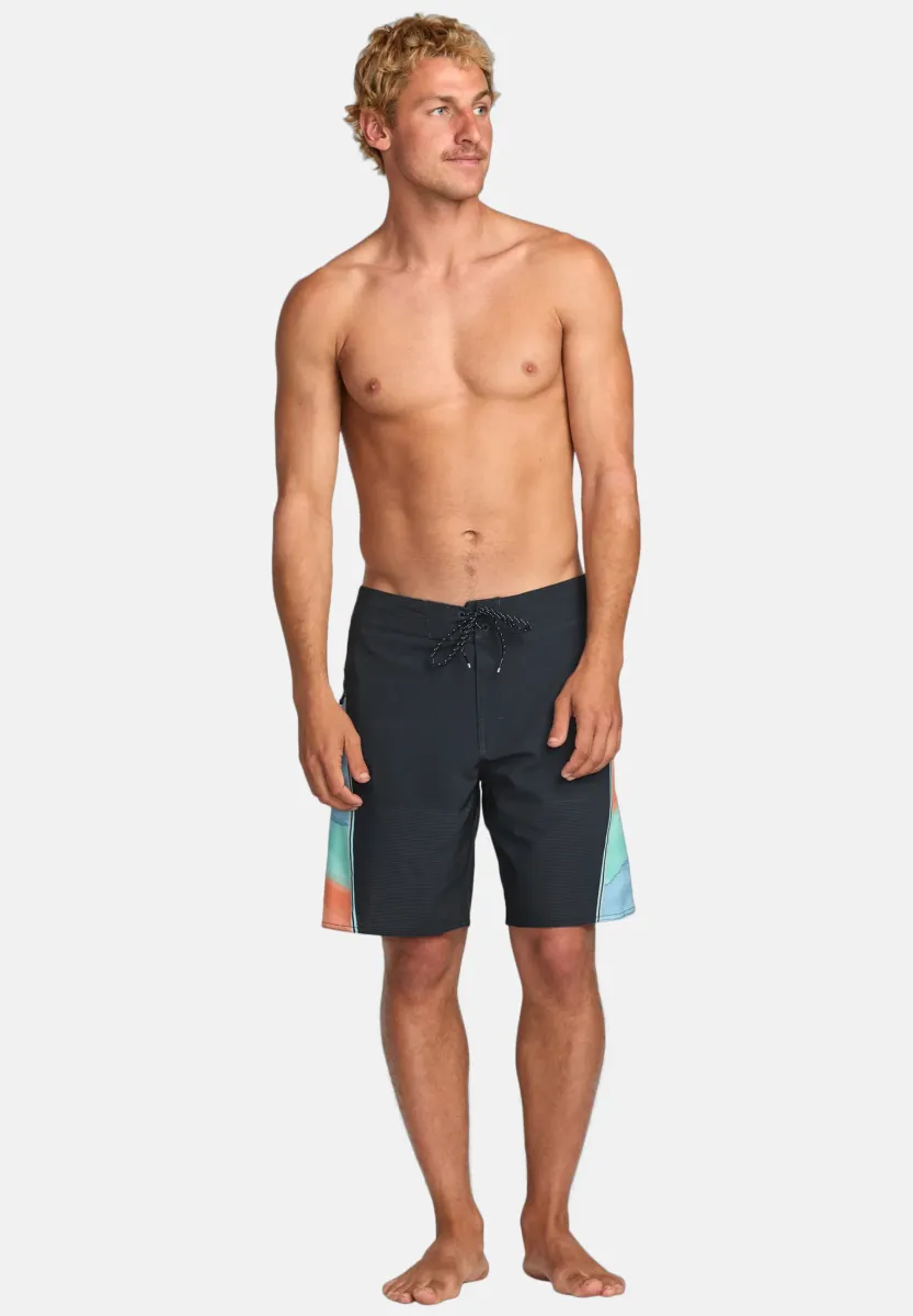 STRADDIE AIRLITE - Badeshorts - nvy