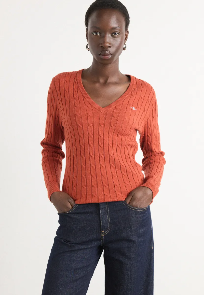 STRETCH CABLE V-NECK - Strickpullover - modern rust