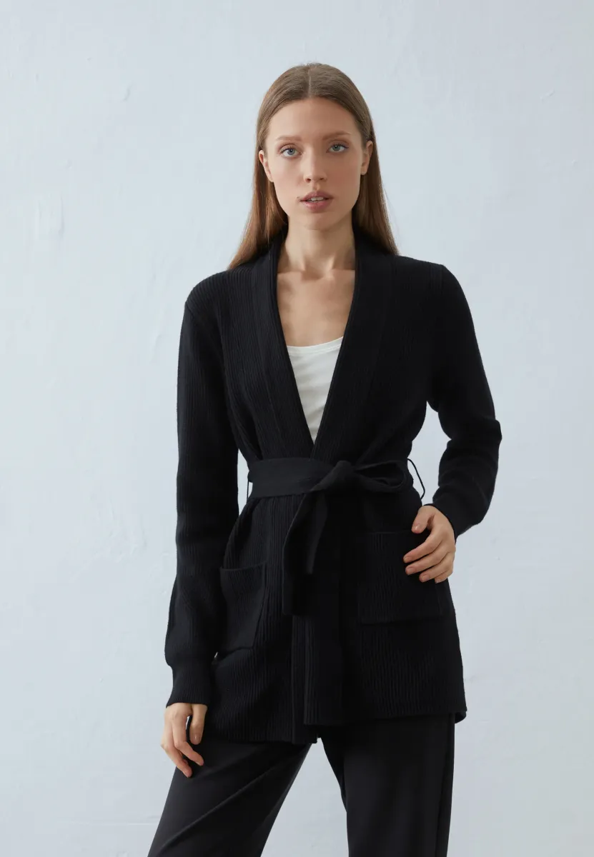 Strickjacke - black