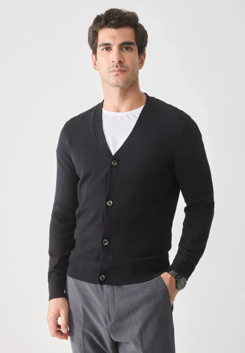 Strickjacke - black