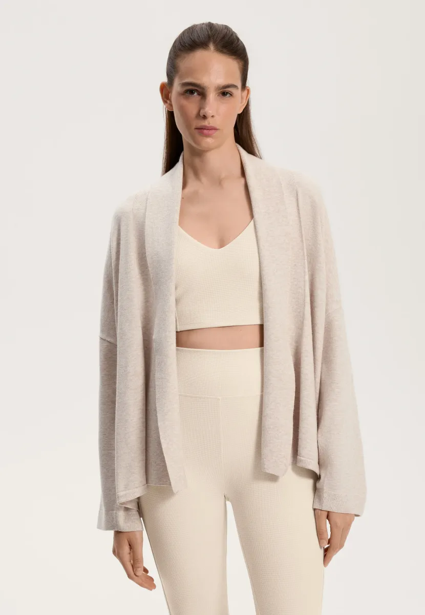 Strickjacke - sand