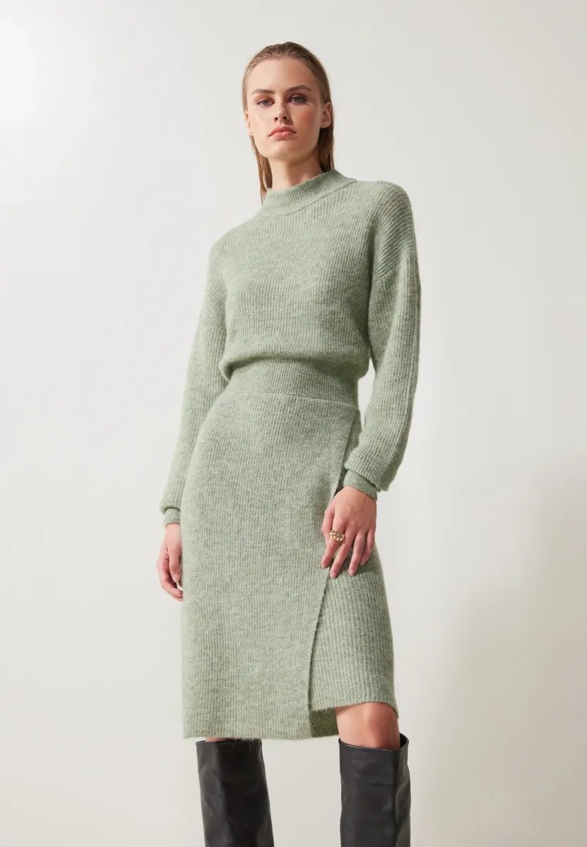 Strickkleid - mottled green