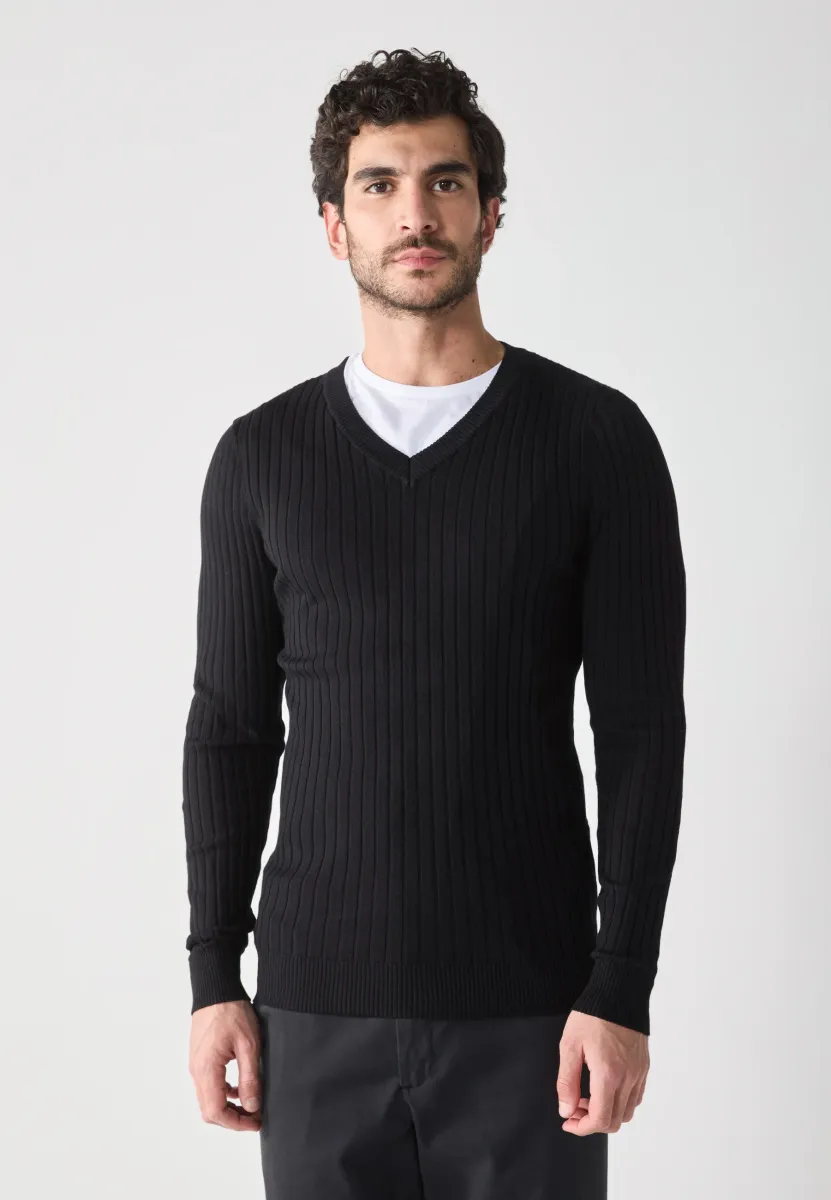 Strickpullover - black