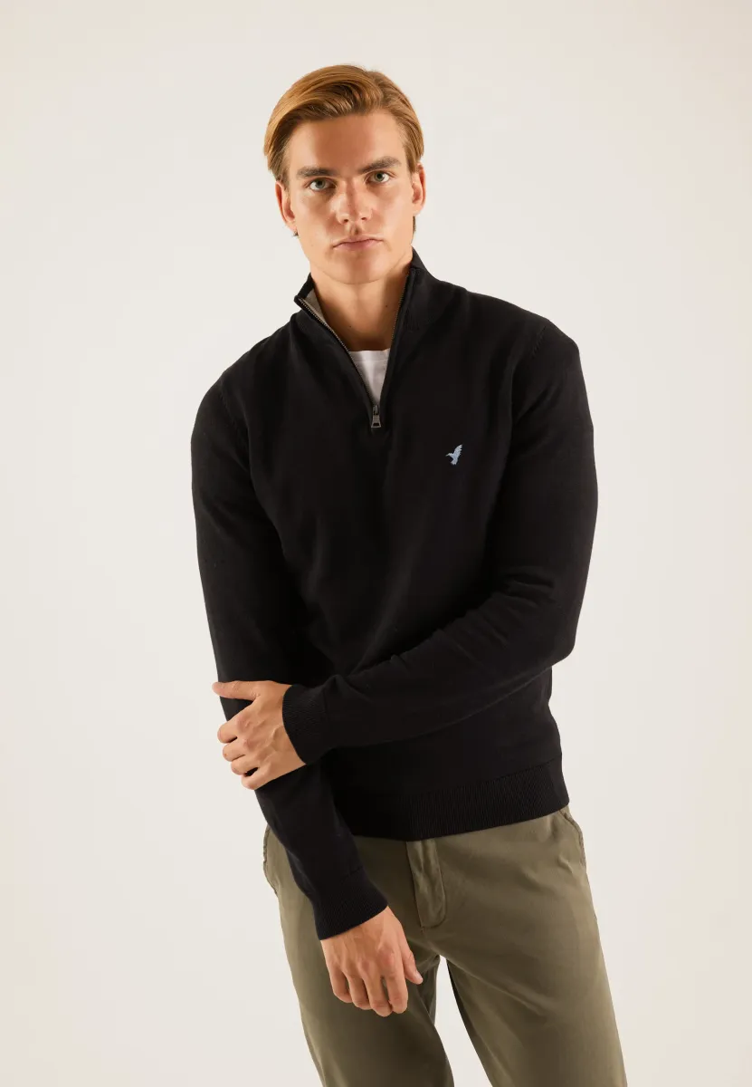 Strickpullover - black