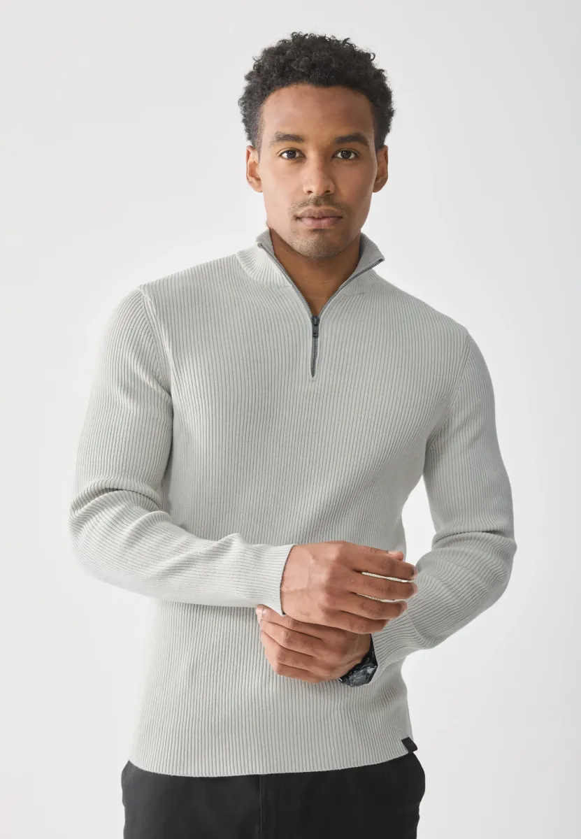 Strickpullover - light grey