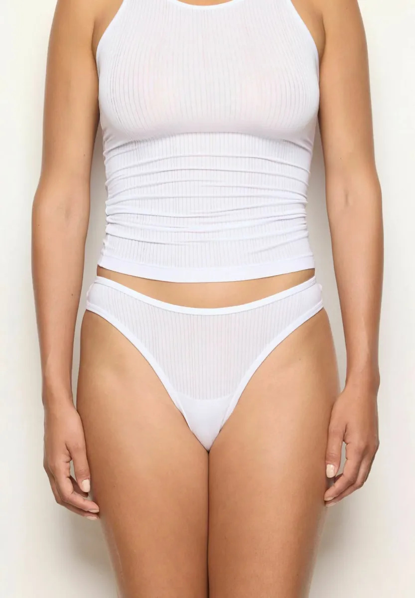 String - white plain