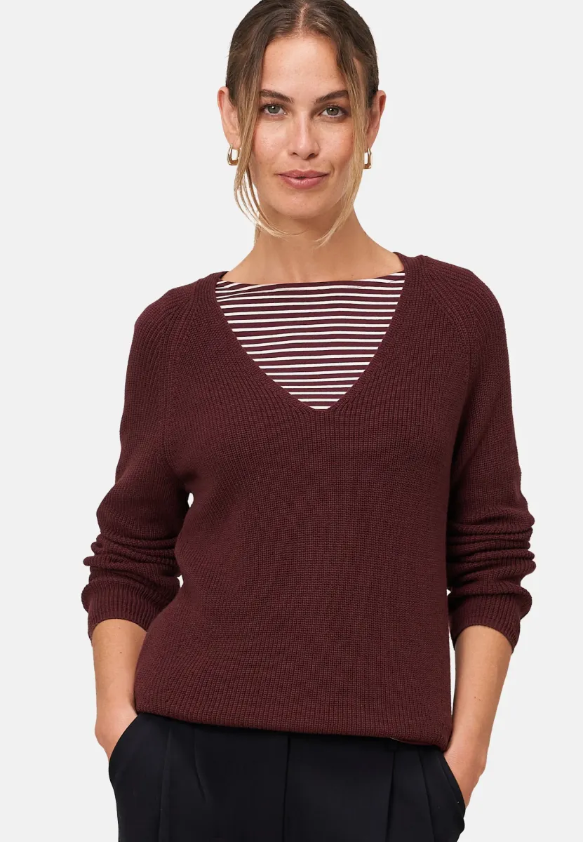 STRUKTUR MIT V-AUSSCHNITT - Strickpullover - mystic berry