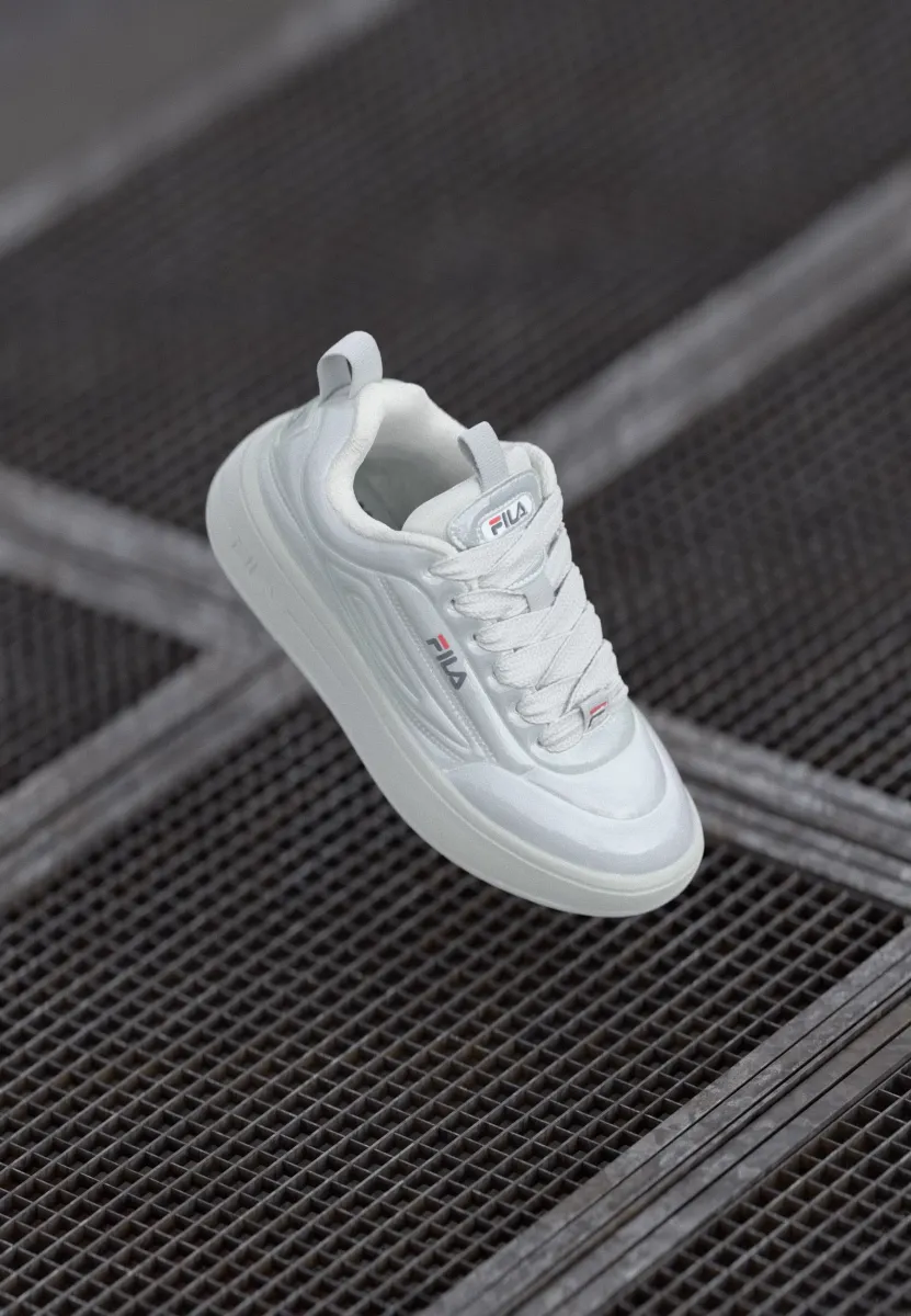 SUPERBUBBLE - Sneaker low - silver