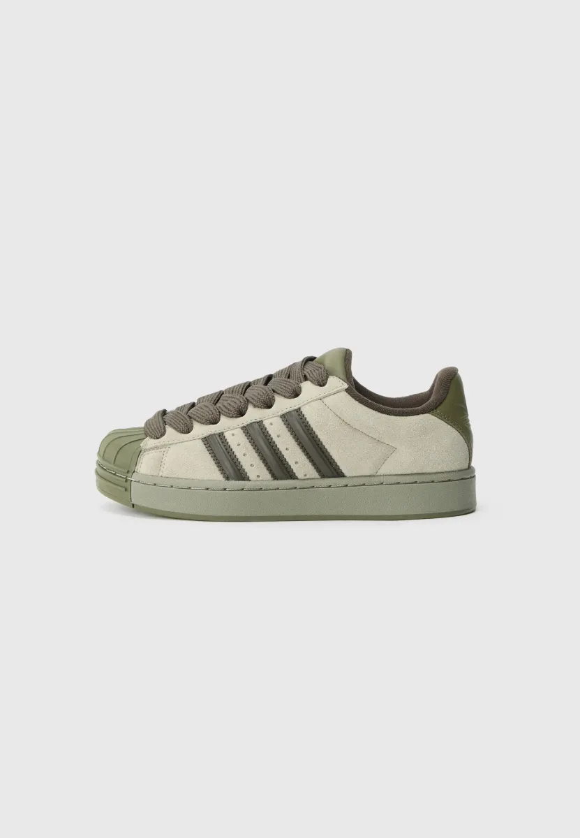SUPERSTAR ST UNISEX - Sneaker low - silver-coloured pebble/shadow olive/olive strata