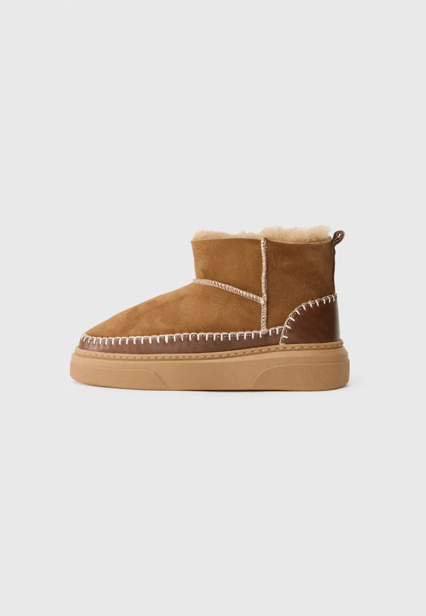 SUVI - Snowboot/Winterstiefel - tan