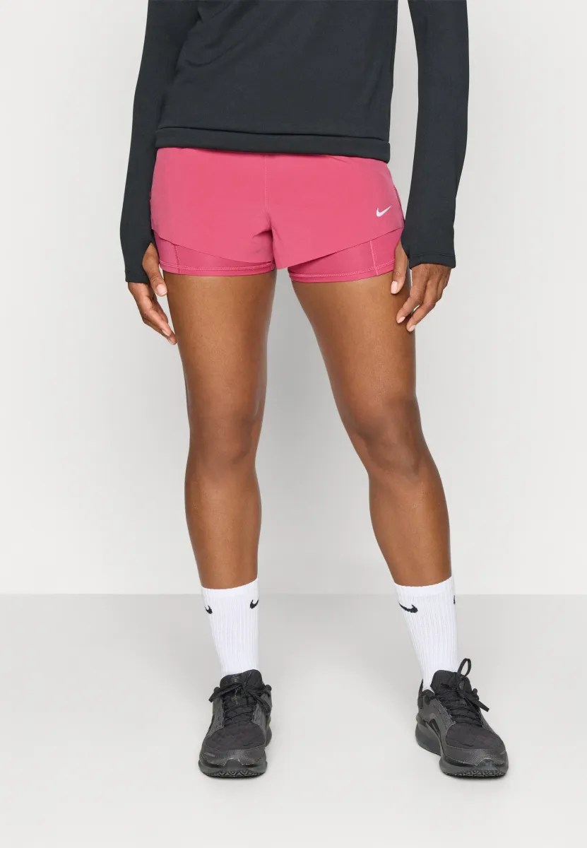 SWIFT - 2-in-1 Shorts - sweet beet/reflective silver-coloured