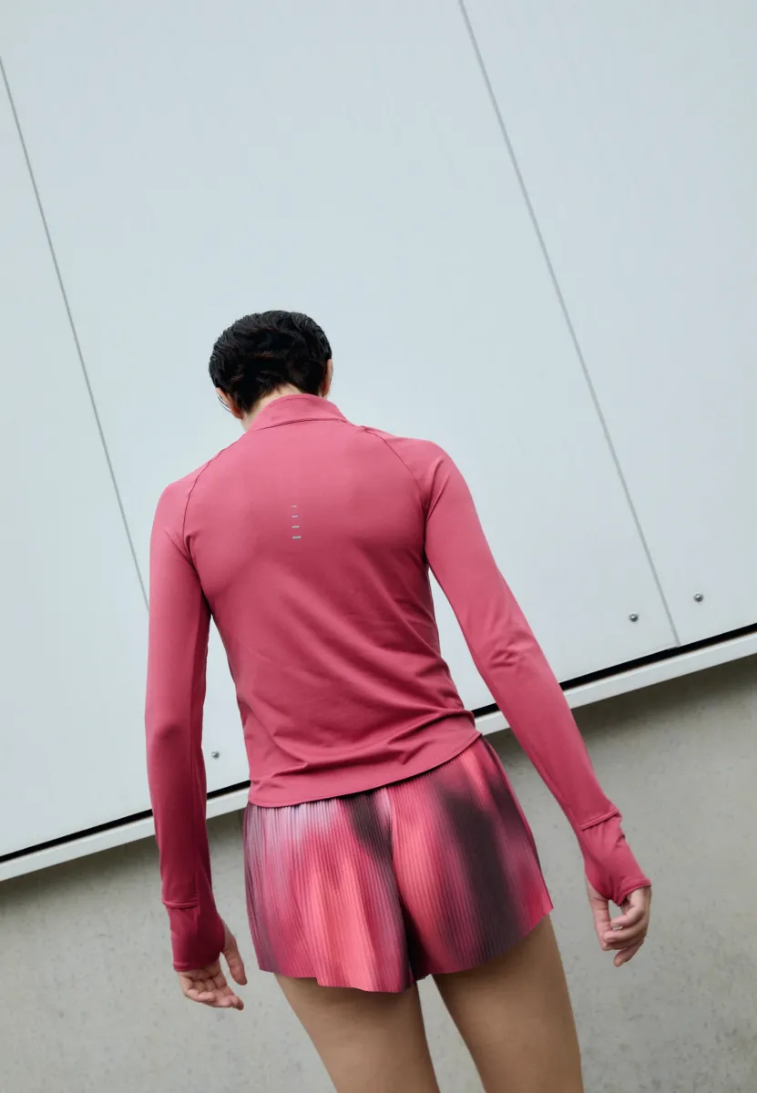 SWIFT - Langarmshirt - sweet beet/(reflective silv)