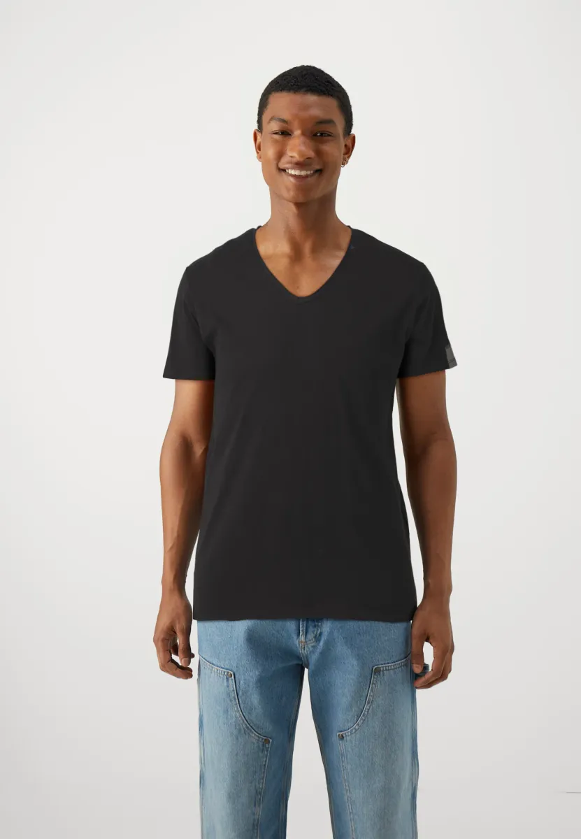 T-Shirt basic - black