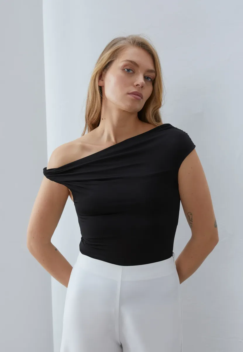 T-Shirt basic - black