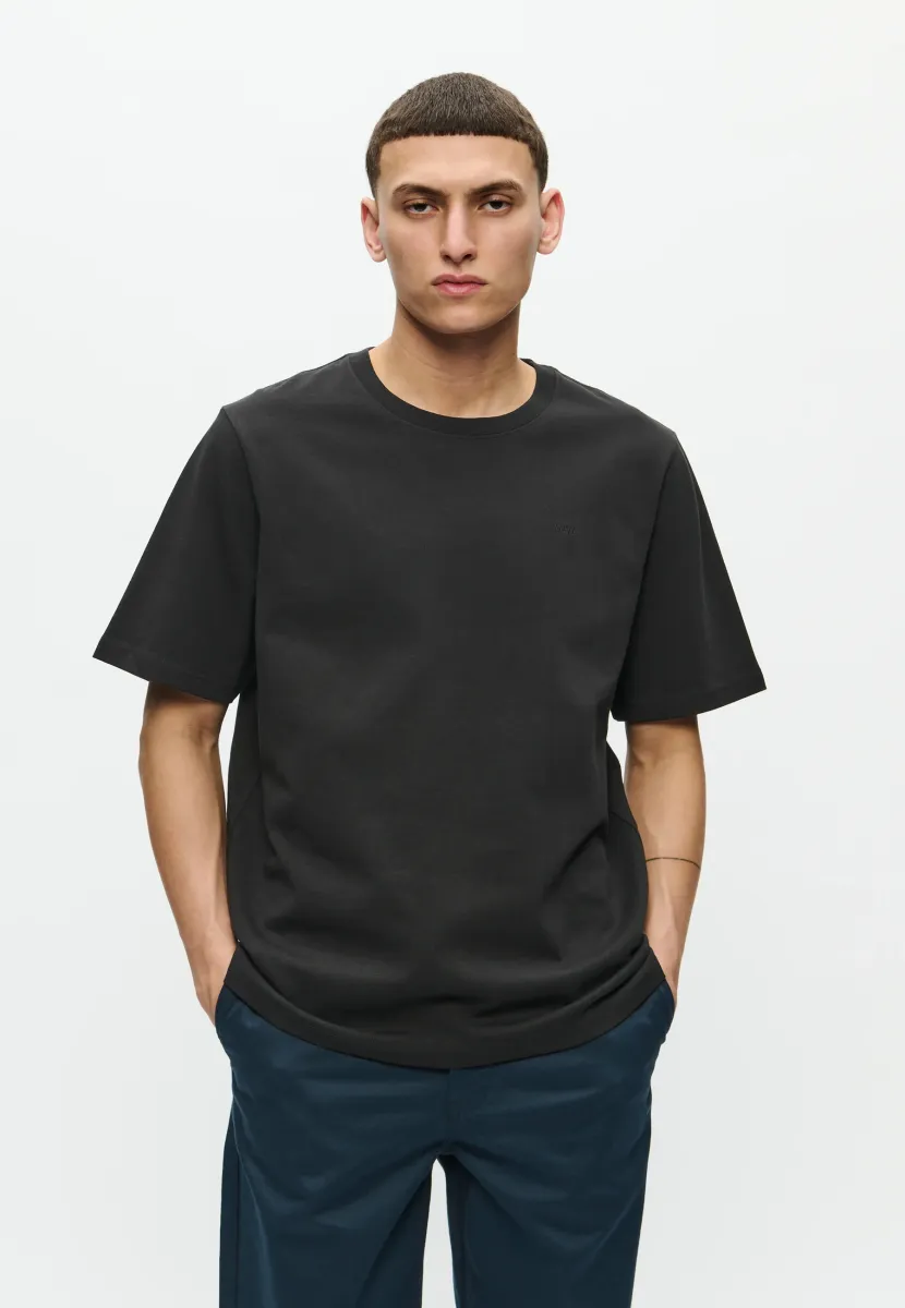 T-Shirt basic - black