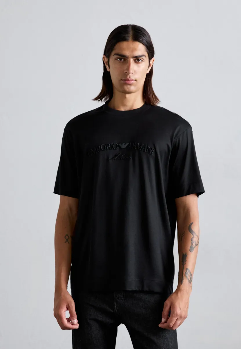 T-Shirt print - black beauty