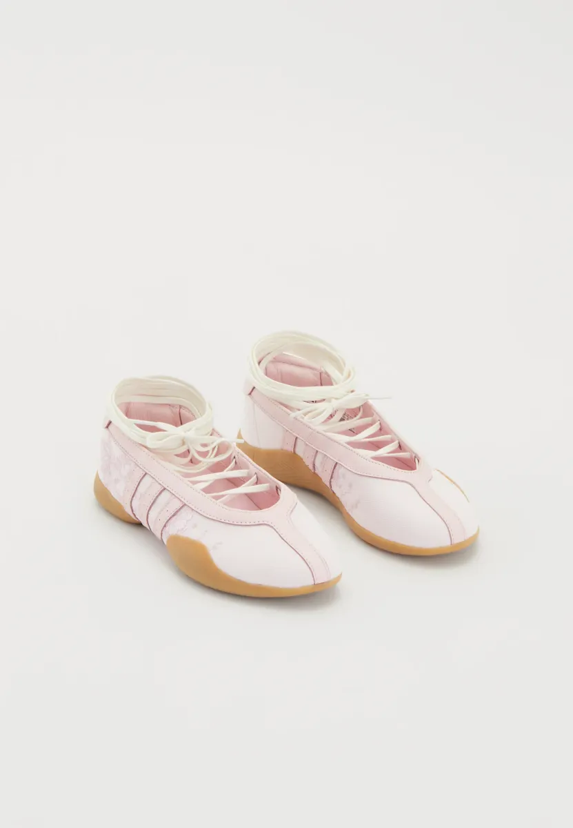 TAEKWONDO MEI BALLET W - Riemchenballerina - clear pink/almost pink