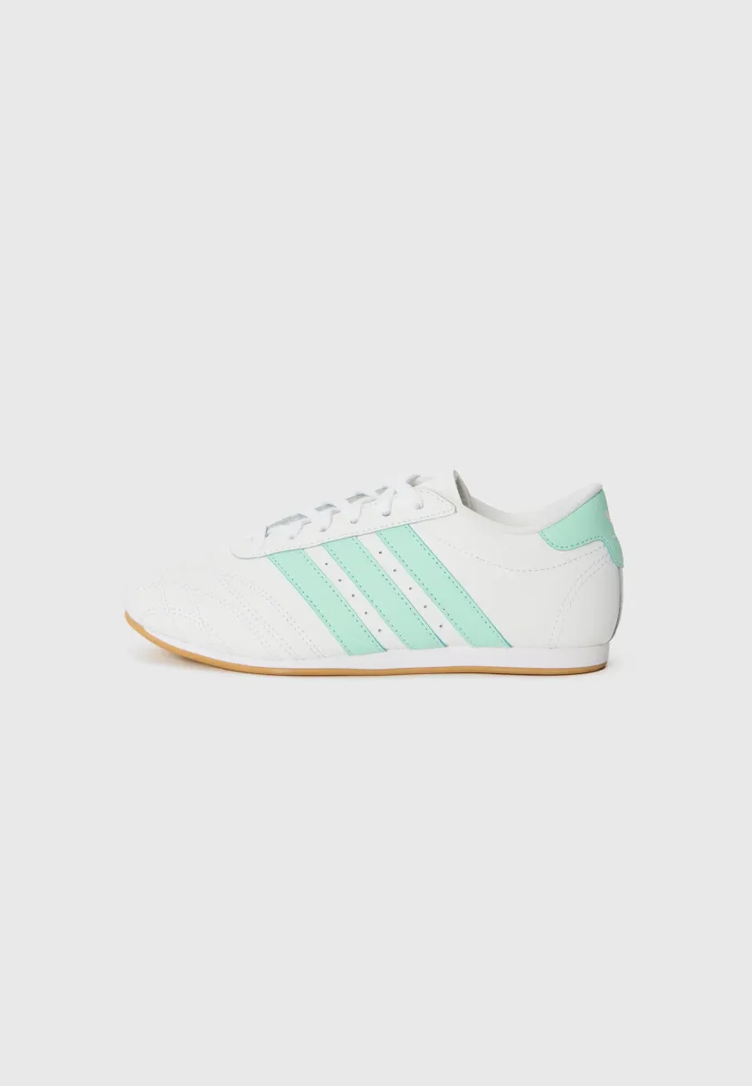 TAEKWONDO UNISEX - Sneaker low - ftwr white/clear mint