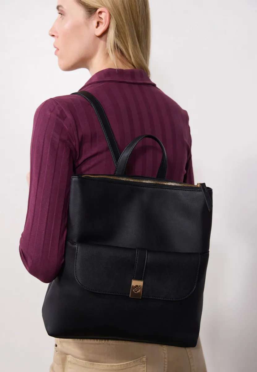 Tagesrucksack - black