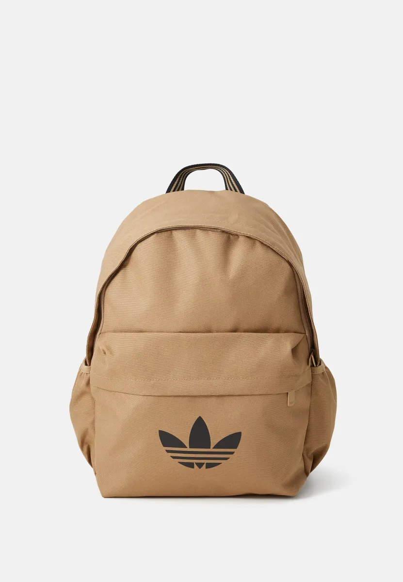 Tagesrucksack - cardboard