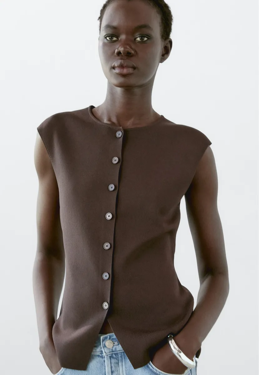 TAILORED FIT WITH BUTTONS - Weste - brown