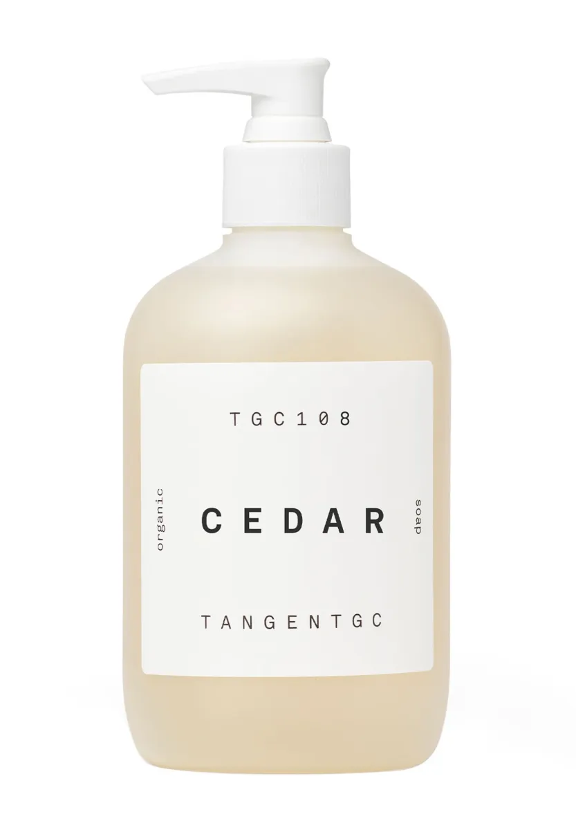 TANGENT GC HANDSEIFE CEDAR SOAP - Handpeeling - transparent