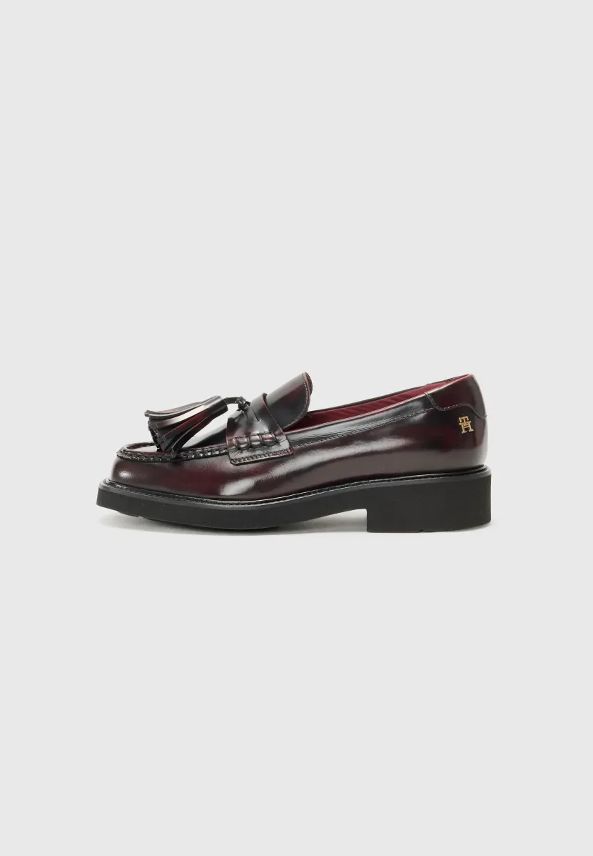 TASSEL SQUARISH - Mokassin - rouge