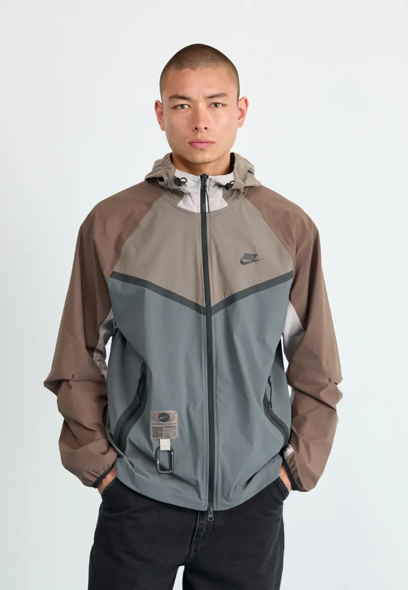 TECH WOVEN - Leichte Jacke - cave stone/college grey
