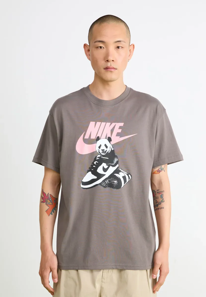 TEE - T-Shirt print - cave stone