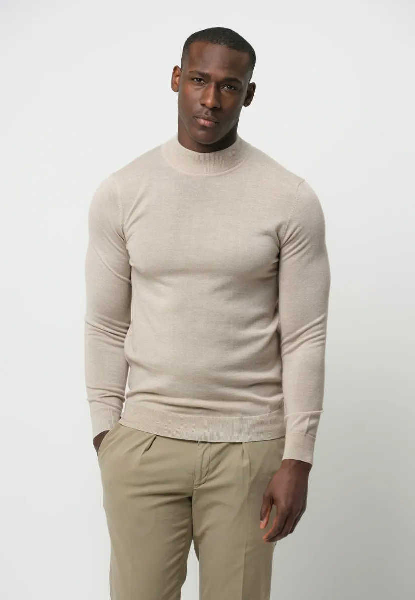 THE MERINO MOCK NECK - Strickpullover - beige