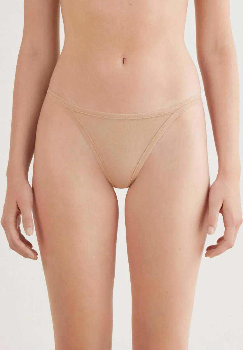 THE SENSUAL - String - natural