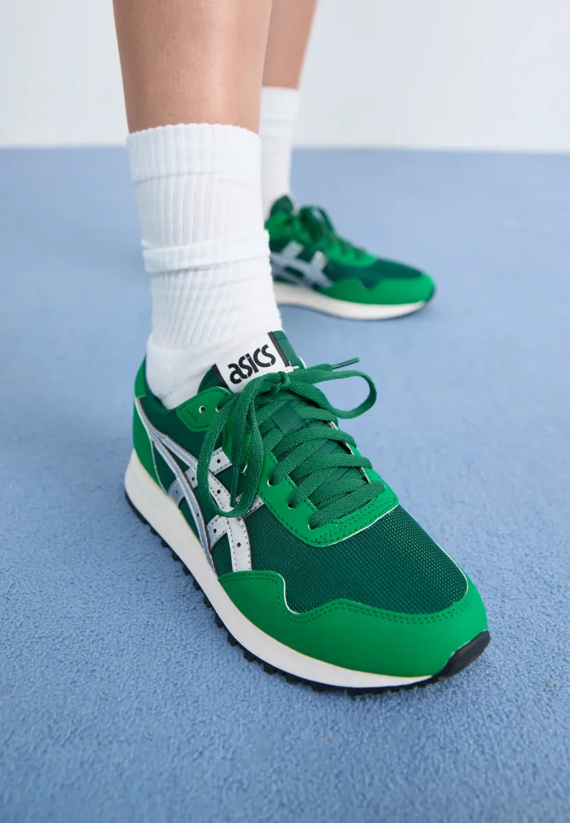 TIGER RUNNER II - Sneaker low - grove/pure silver-coloured