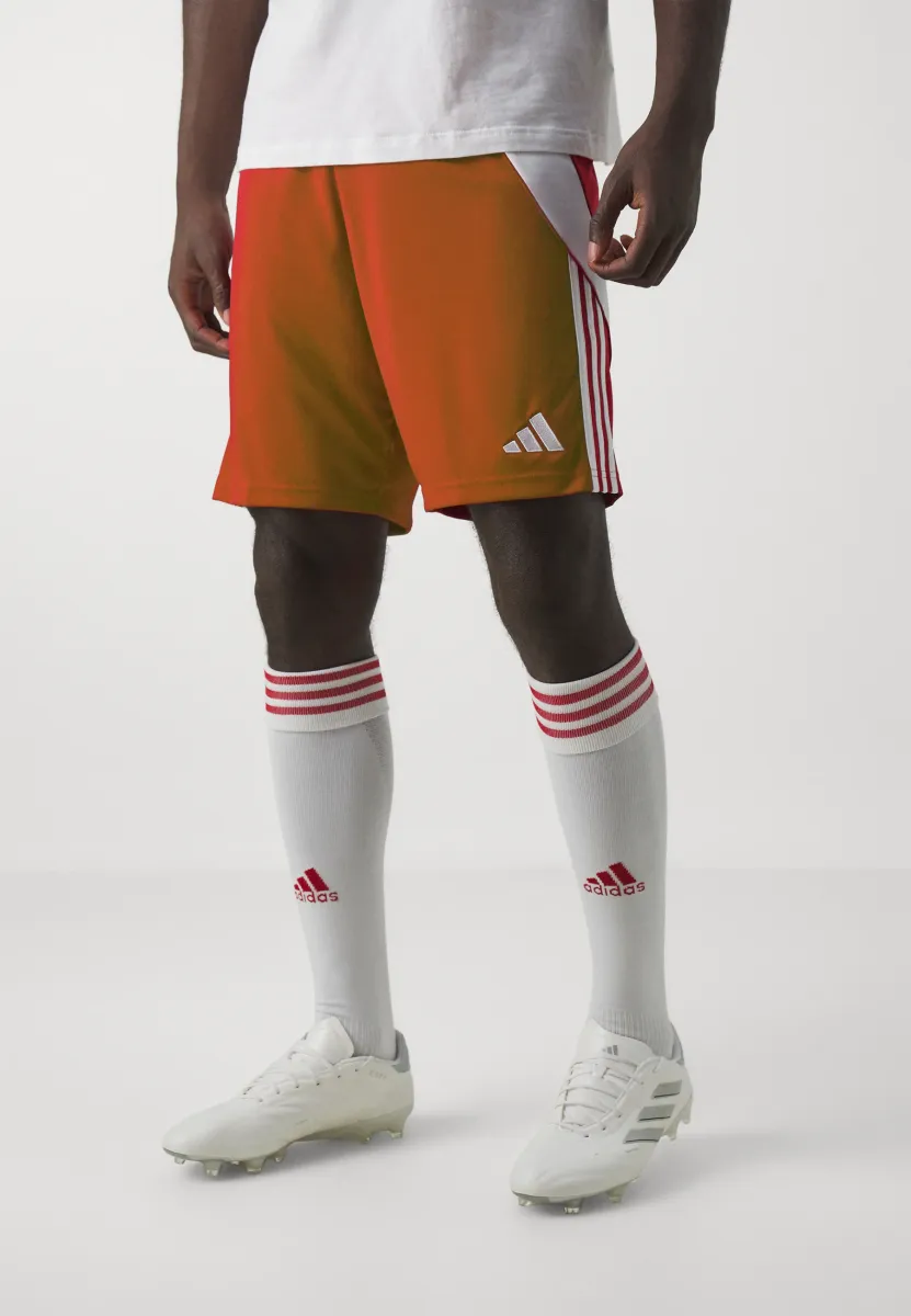 TIRO24 SHORT - Kurze Sporthose - team power red/white