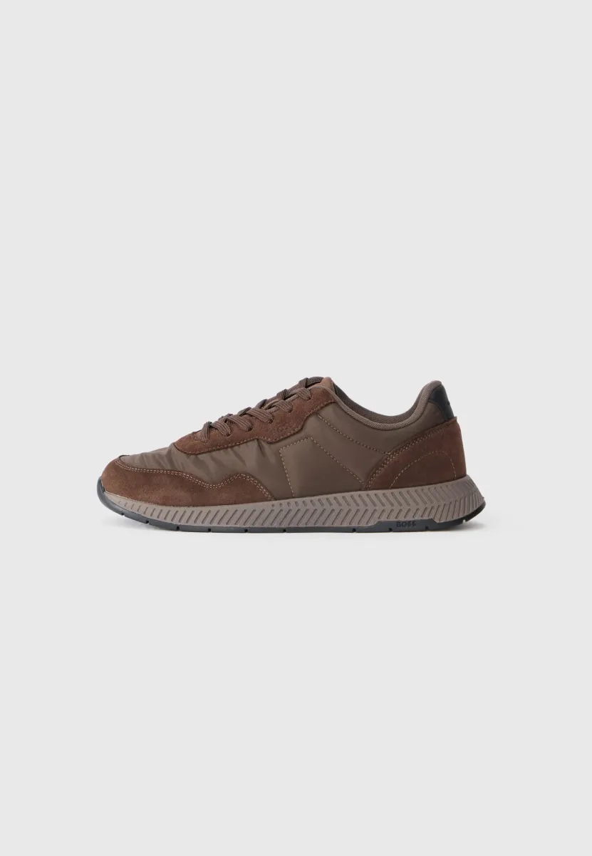 TITANIUM RUNN - Sneaker low - dark brown
