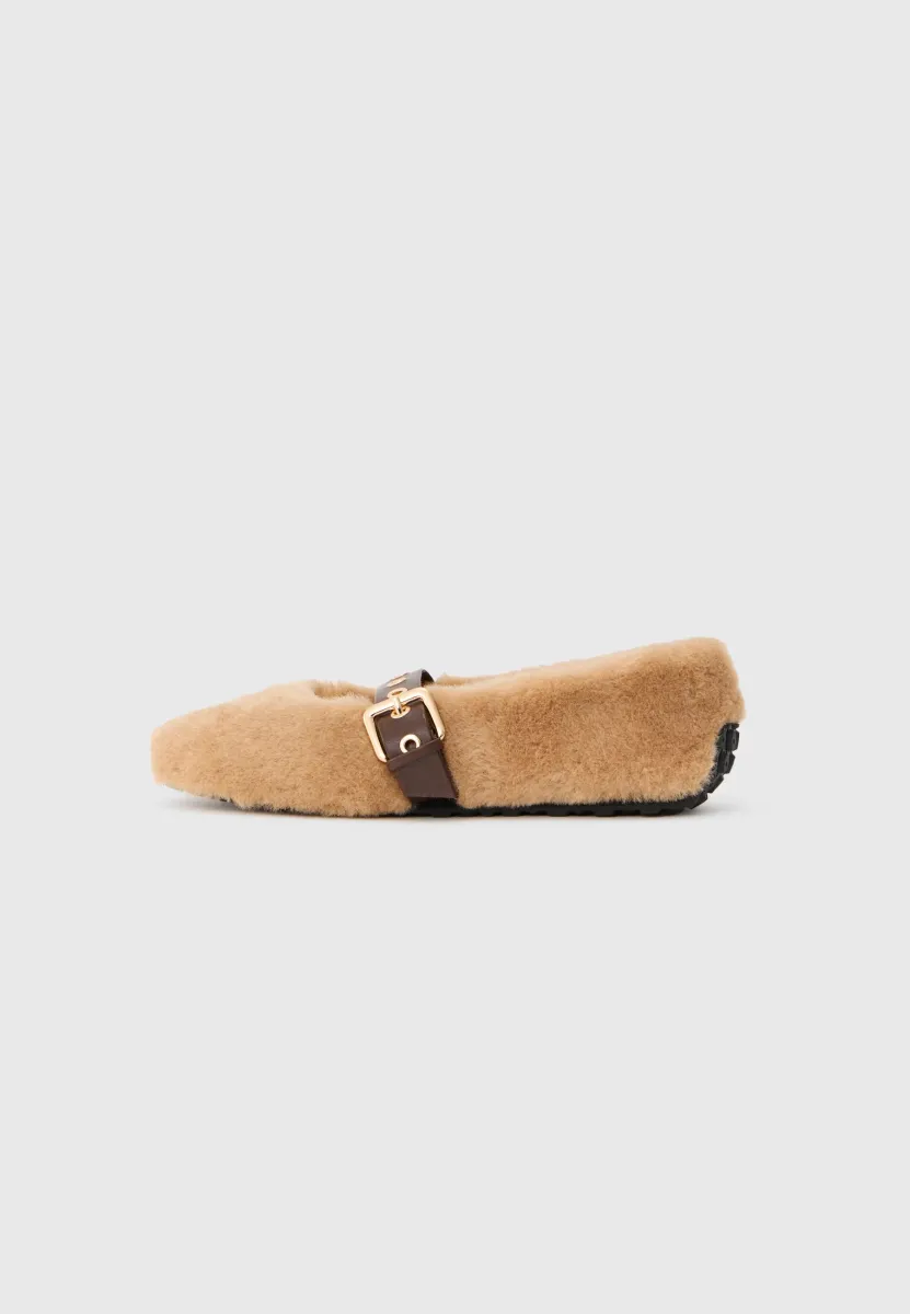 TOASTY - Klassischer Ballerina - tan