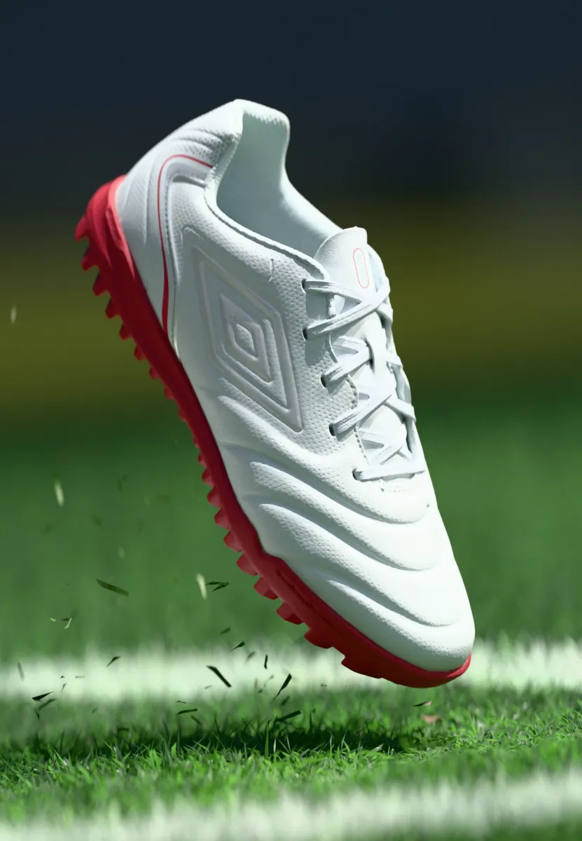 TOCCO V SQUAD TF - Fußballschuhe für festen Untergrund - white/silver-coloured/equestrian red