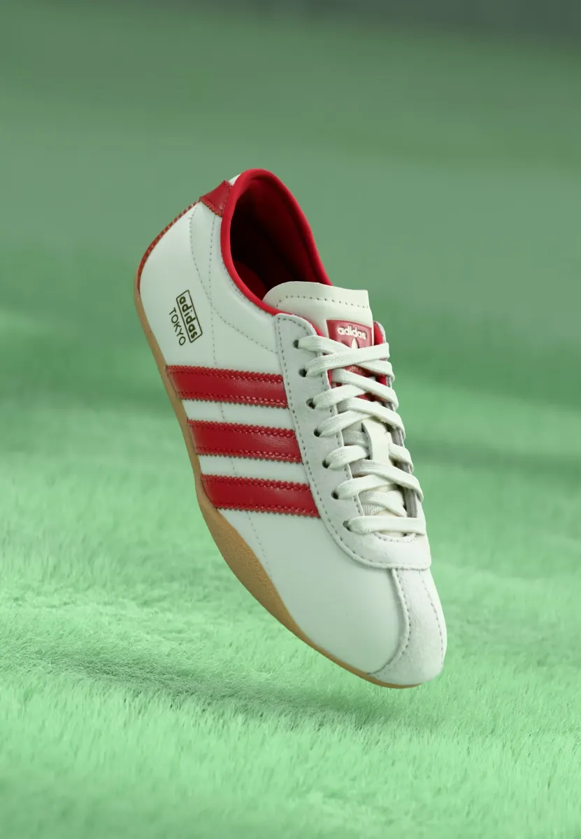 TOKYO - Sneaker low - off white better scarlet gum