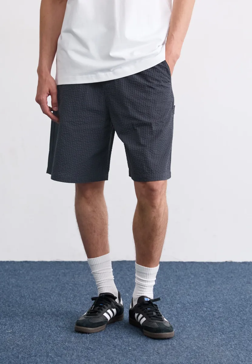 TOLAND - Shorts - black