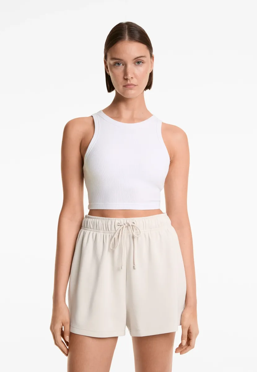 Top - white