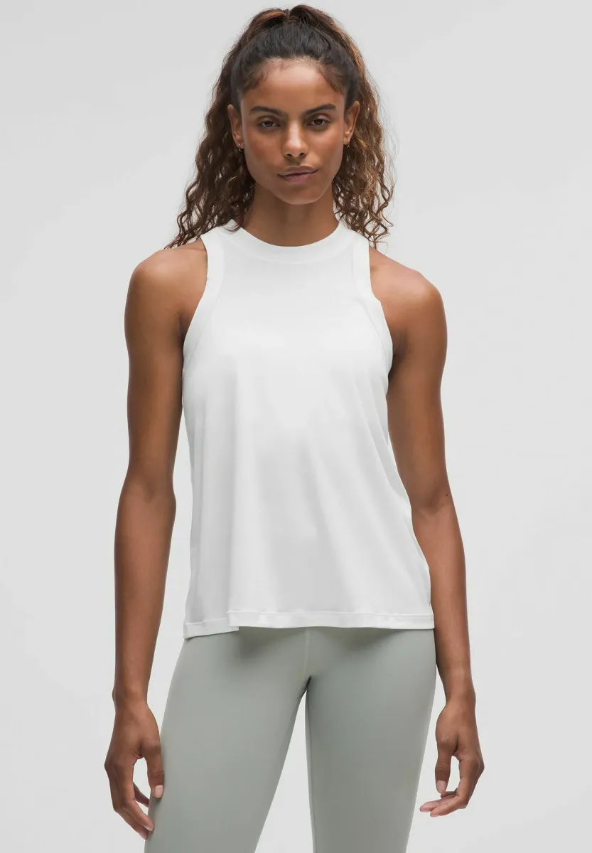 Top - white