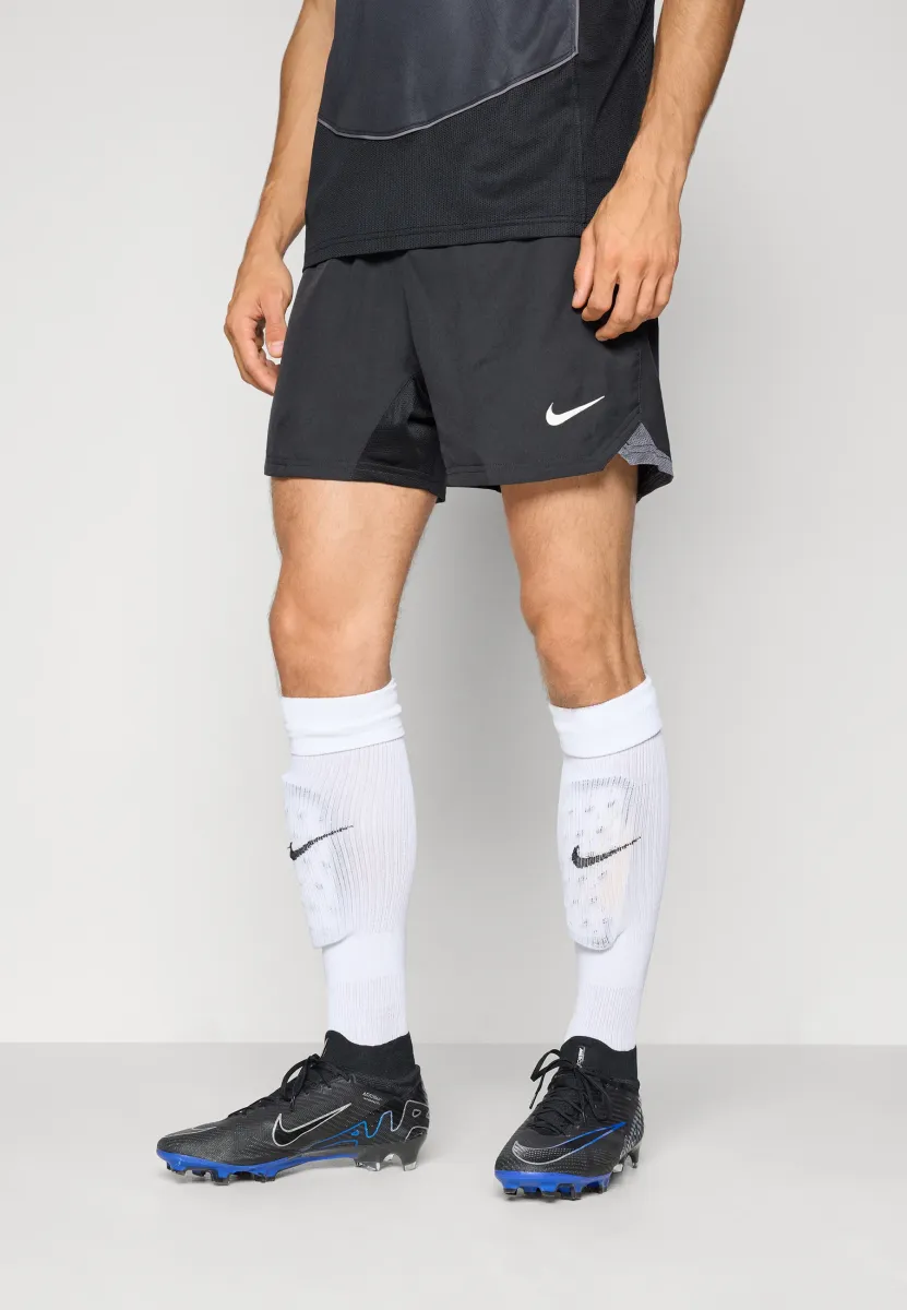 TOTAL 90 SHORT - Kurze Sporthose - black/light graphite/sail