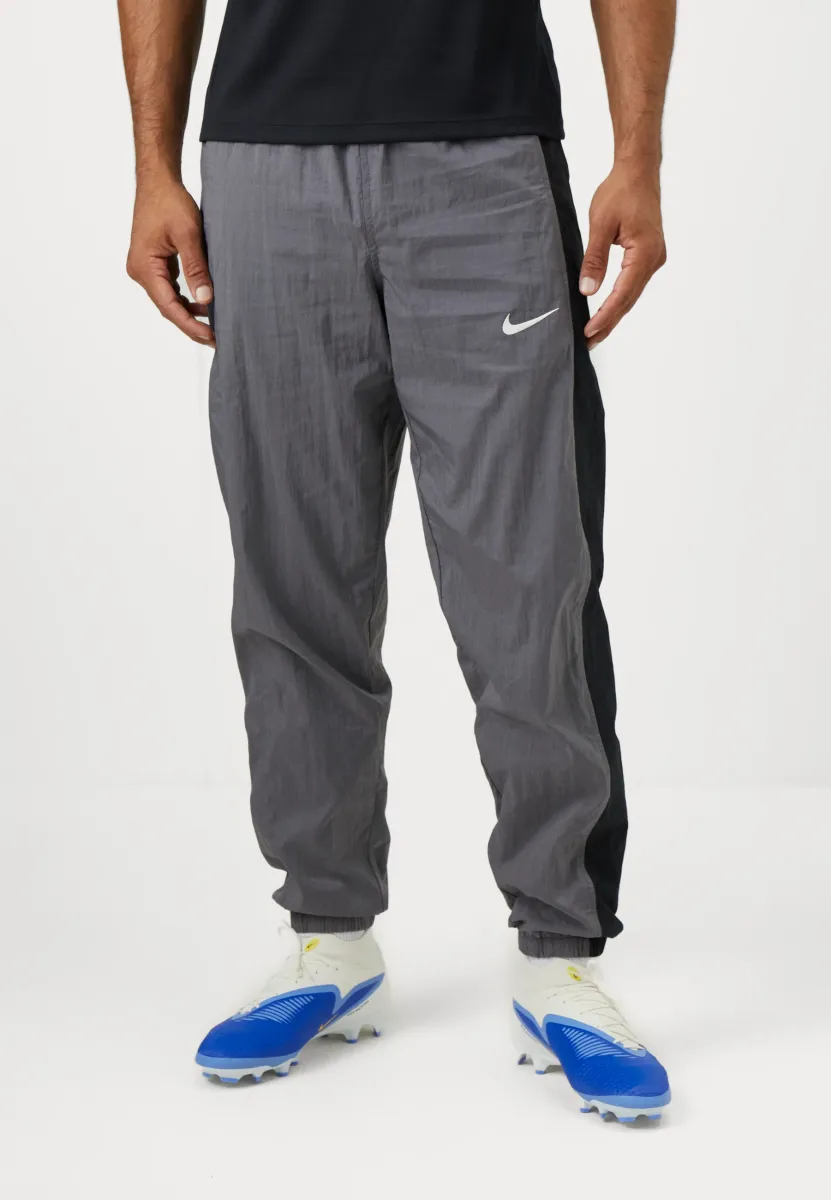 TOTAL 90 TRACK PANT - Jogginghose - light graphite