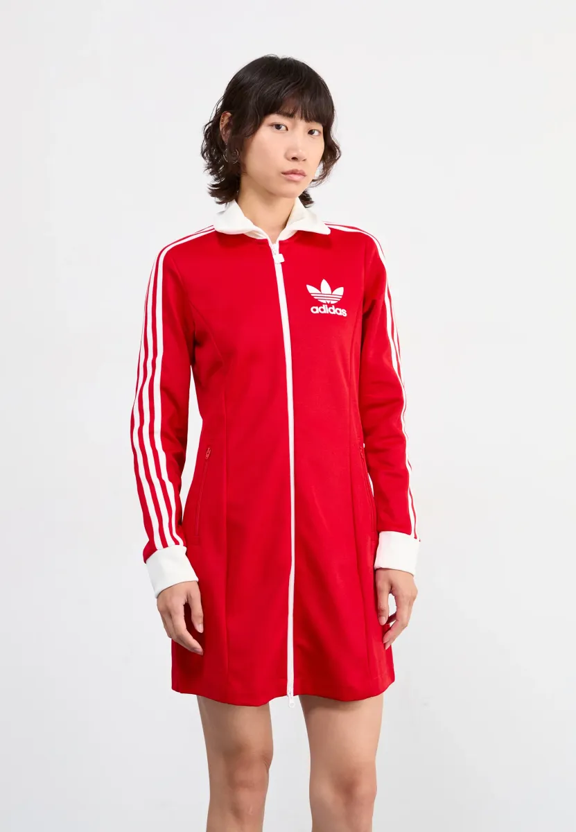 TRACK DRESS - Freizeitkleid - better scarlet/white