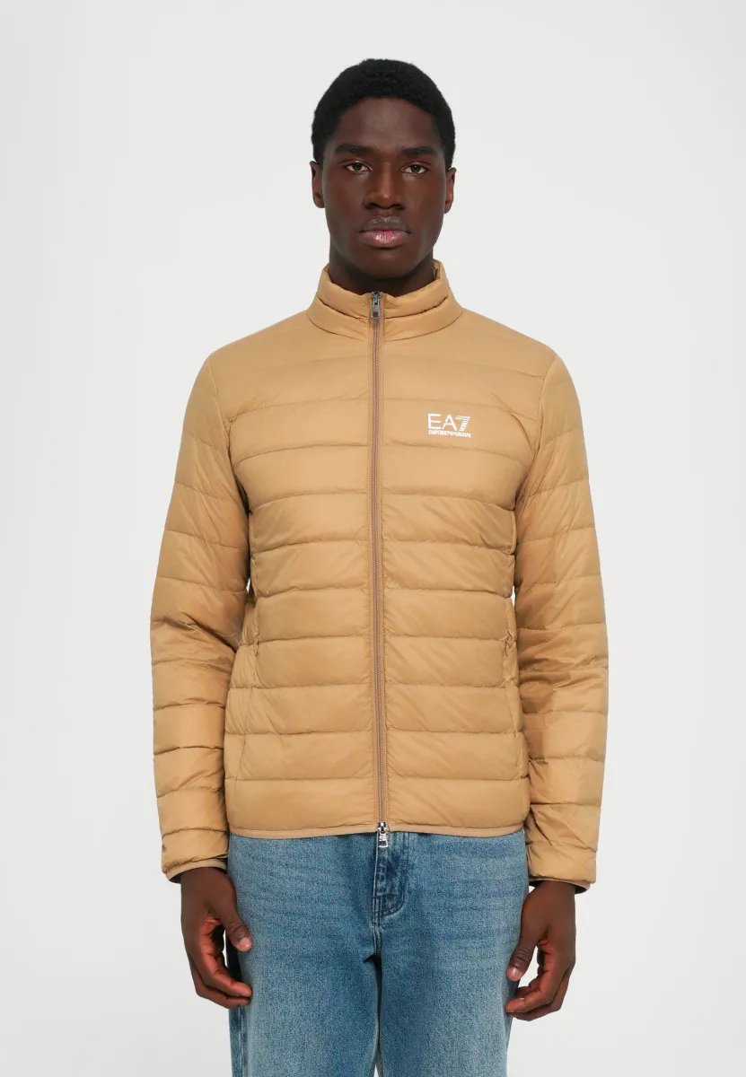 TRAIN CORE JACKET - Daunenjacke - tigers eye