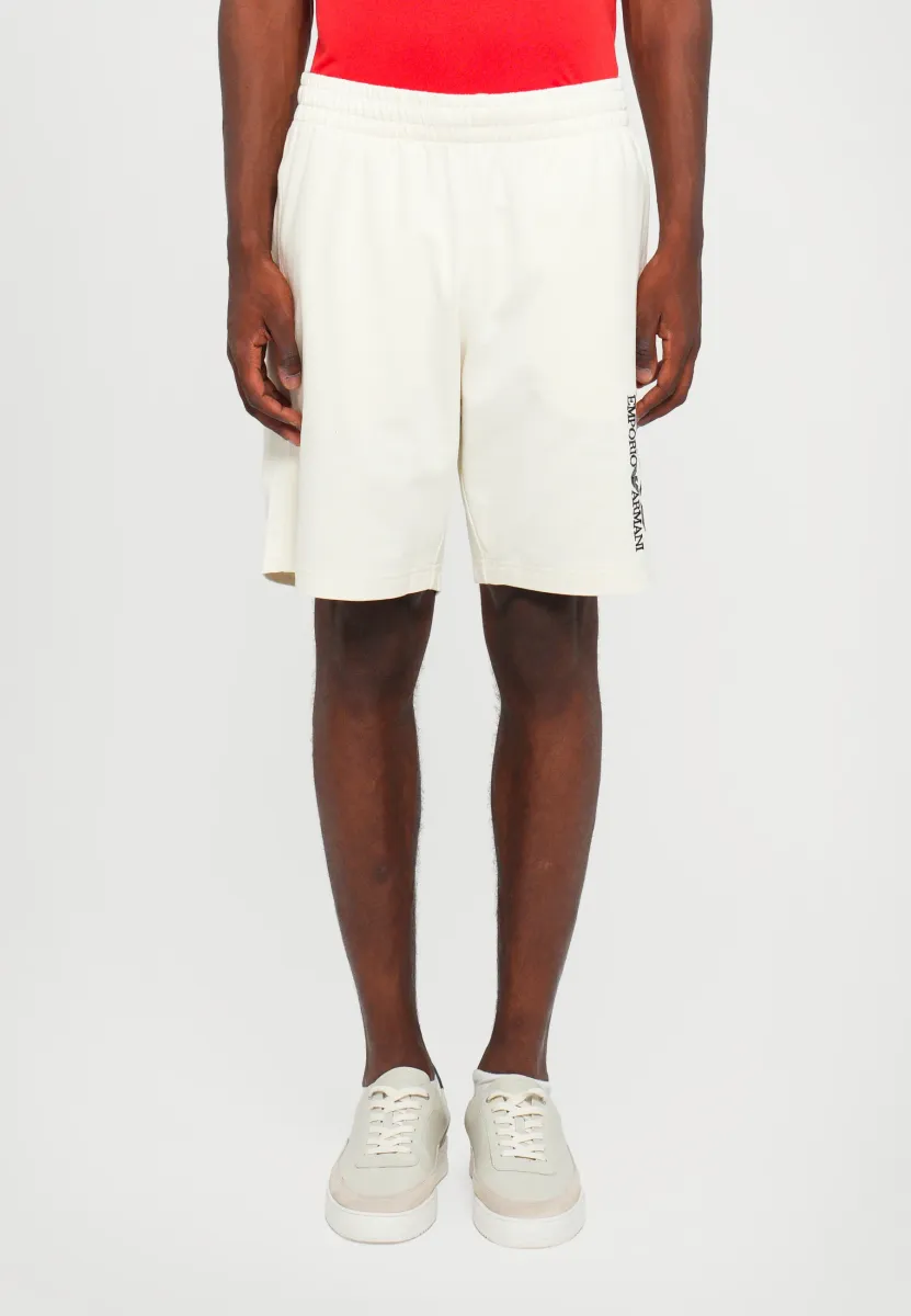 TRAIN VISIBILITY  - Shorts - cream/black