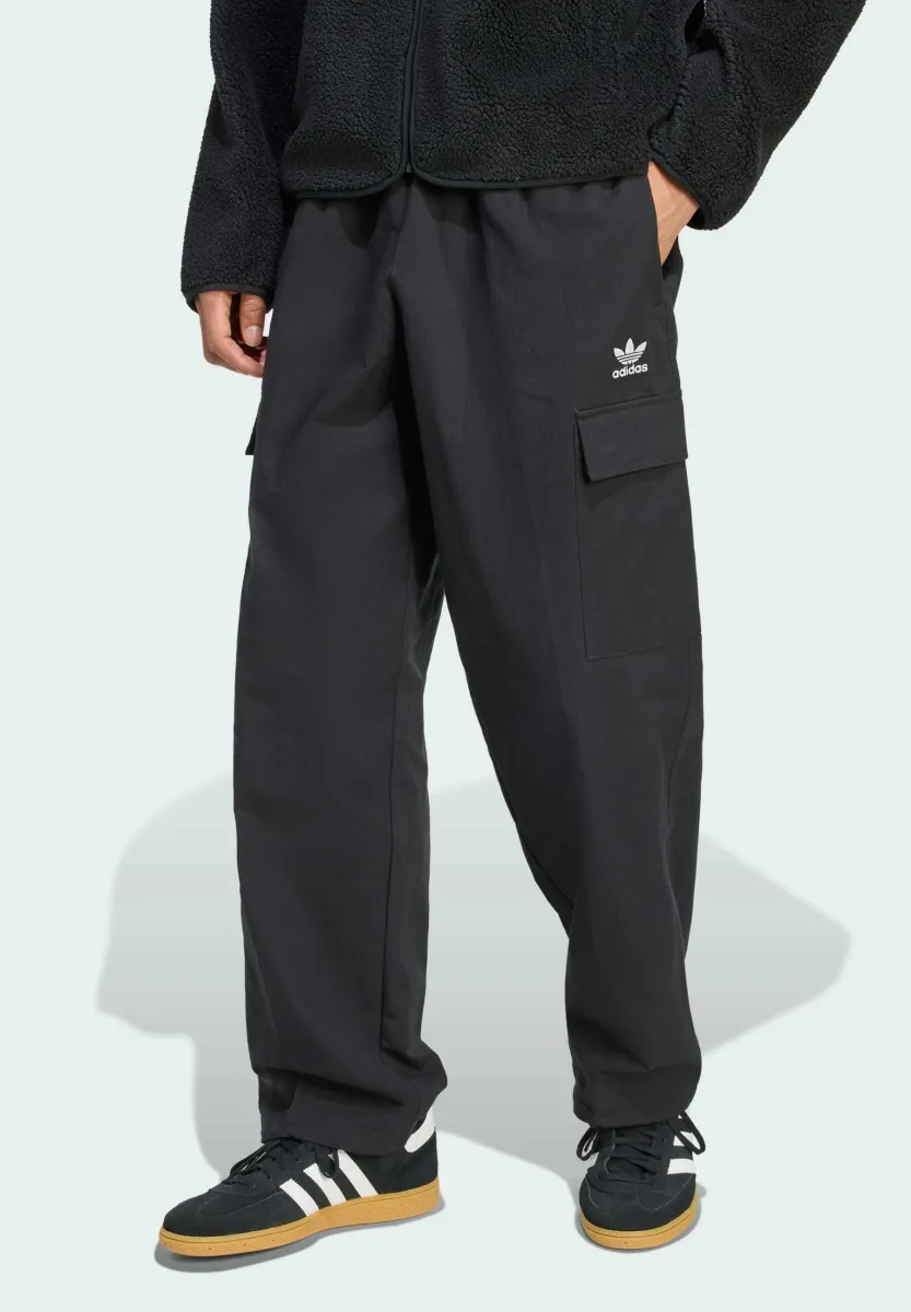 TREFOIL ESSENTIALS - Cargohose - black white