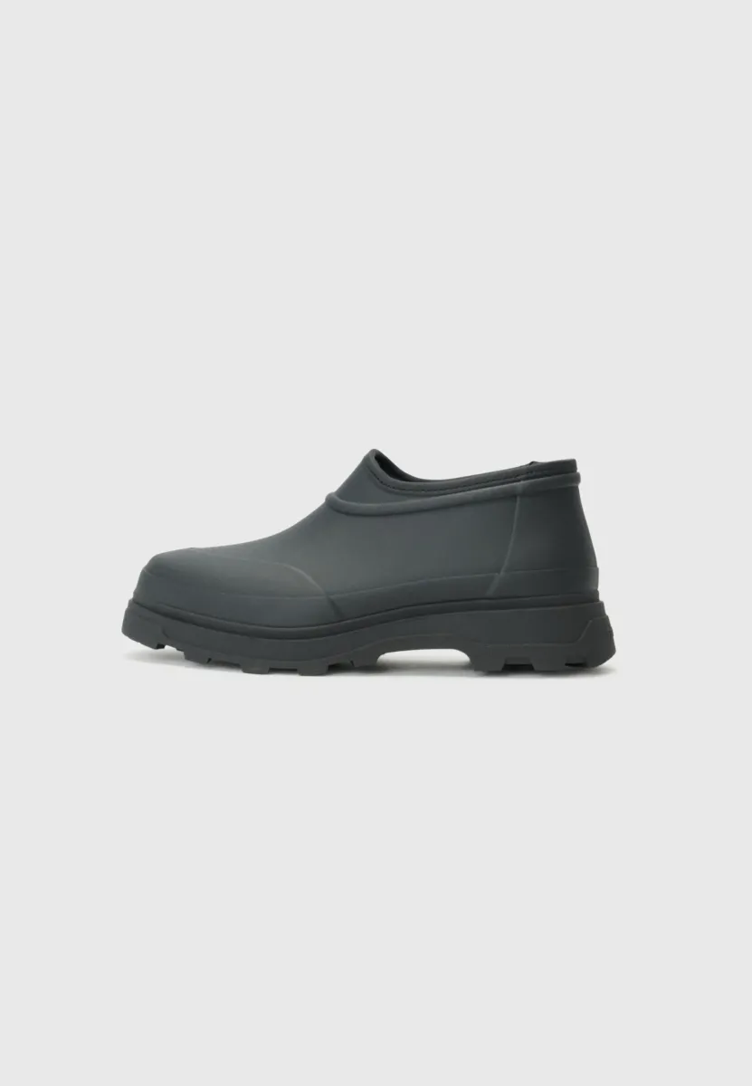 TRETORN X KASSL EDITIONS - Slipper - black